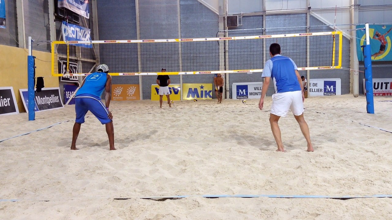 RK vs Adri/Martell 2e Set début