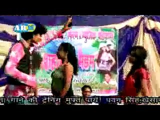 Ekra Bodi Par Lagta Thes