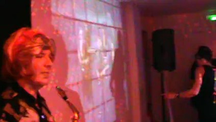 DJ ANIMATEUR VAR SOIREE DANSANTE ANNEE 80'S