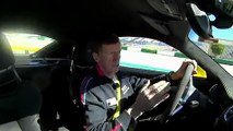 Walter Röhrl al volante del Porsche Cayman GT4
