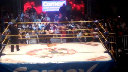 ¡LUCHA COMPLETA DONDE MUERE EL HIJO DEL PERRO AGUAYO! |2015|