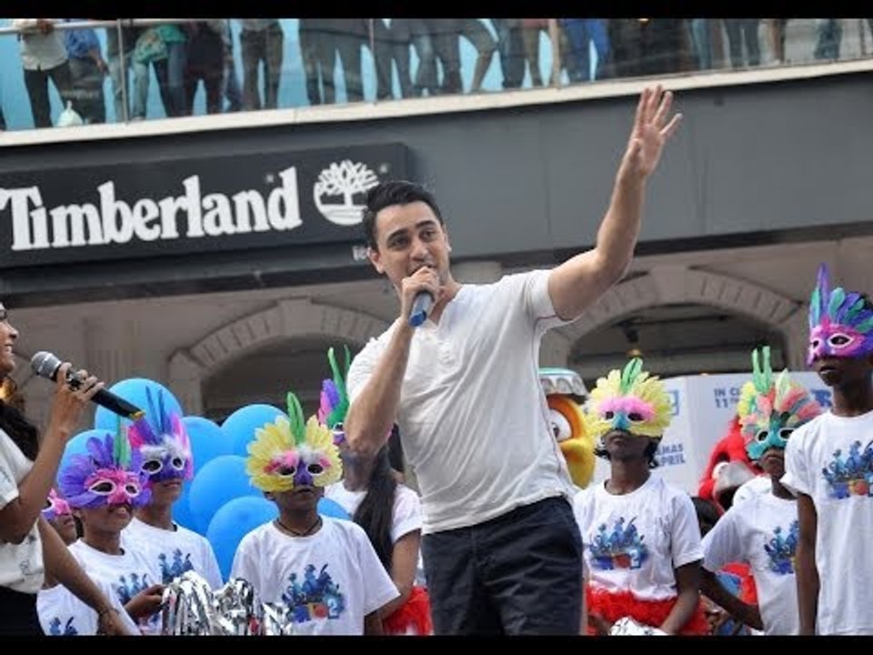 Rio 2 - Carnival with Imran Khan