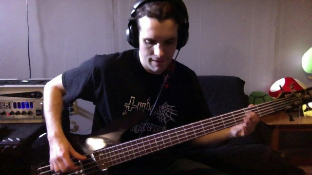 No More Mr Nice Guy - Alice Cooper (Bass Cover)