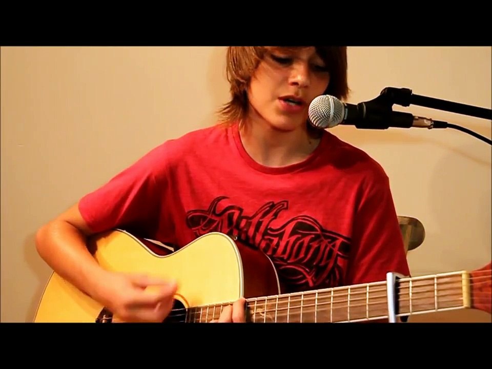 15 year old boy Patrick Sean Bradley singing Coldplay cover Every teardrop is a waterfall
