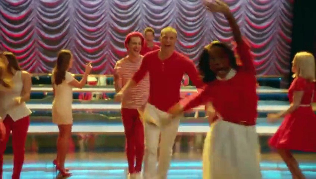 GLEE _ _I Lived_ (Full Performance)