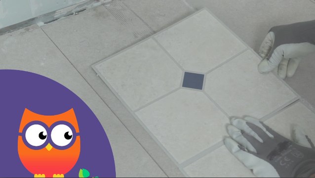 Comment poser des dalles PVC adhésives (Ooreka.fr)