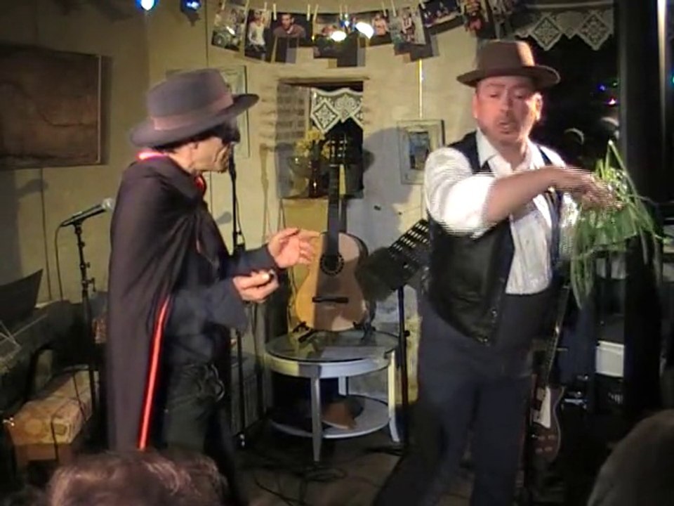 Un Capteurien qui surgit hors de la nuit...