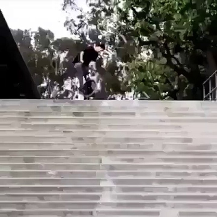 it was at that moment he knew