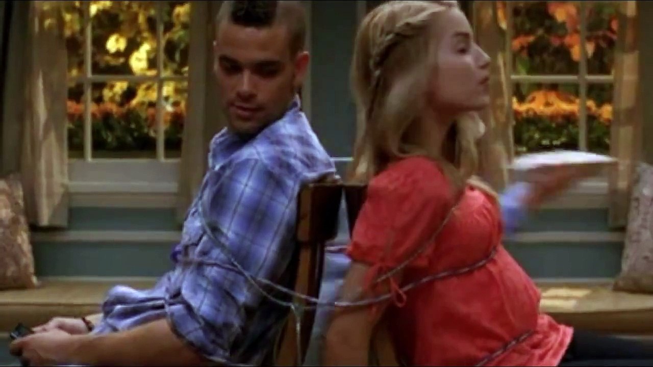 GLEE- Puck and Quinn babysit + Papa Don't Preach (Full Performance) HD