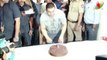 Aamir Khan Celebrates His 50th Birthday With Media