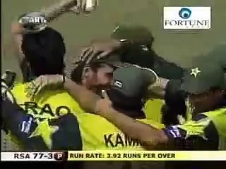 Shahid Afridi Top 3 Catches HD