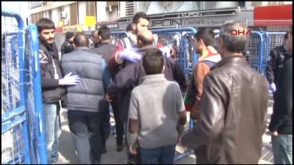 İzmir'de Gündoğdu'da Nevruz Kutlaması