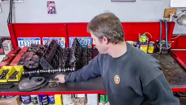 Rénovation d'un moteur Chevrolet V8