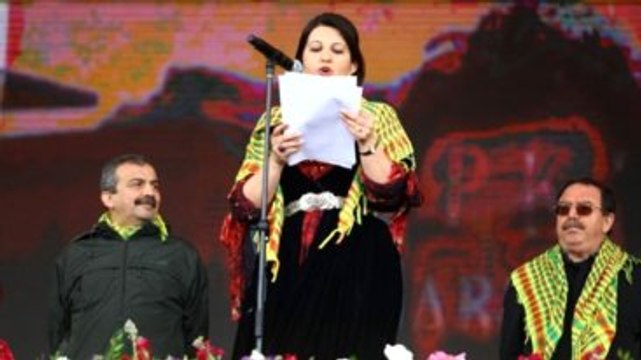 Pervin Buldan'ın Kürtçesi Sosyal Medyayı Salladı