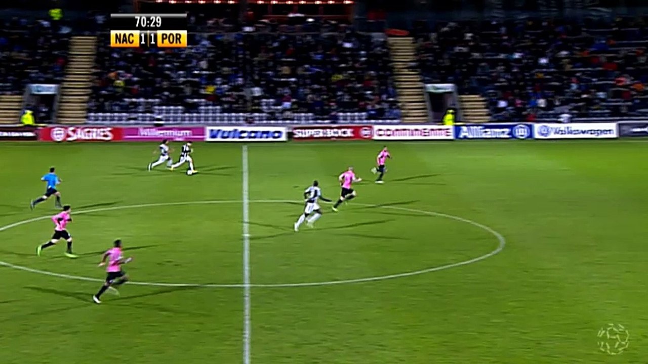 Joao misses an open goal winner for Nacional