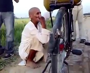 Superb song by an old pakistani
