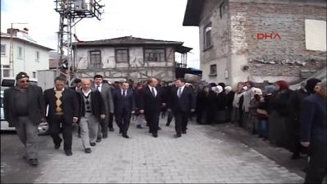 Çorum Valisi Kara, Kuran Kursu Temeli Attı