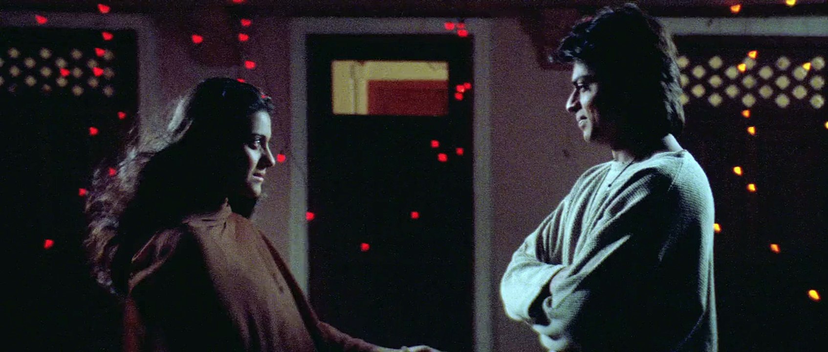 Aaja Pardesi SHAHRUKH KHAN AND KAJUL