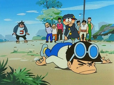 La rana valiente 001 - El nacimiento de la rana valiente y La vida de una rana atrapada en una camisa es muy dificil