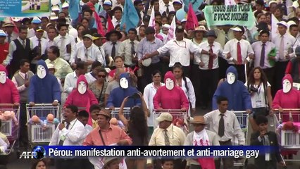 Pérou: manifestation contre l'avortement et le mariage gay