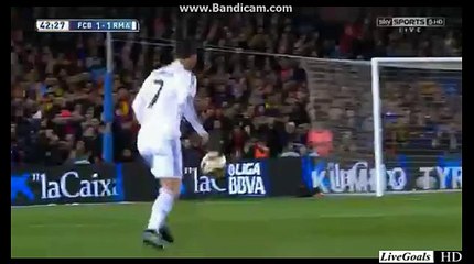 Amazing Shoot Ronaldo & Great Save Bravo - FC Barcelona 1-1 Real Madrid - 22-03-2015