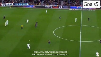 Descargar video: Cristiano Ronaldo Goal Barcelona 1 - 1 Real Madrid La Liga 22-3-2015