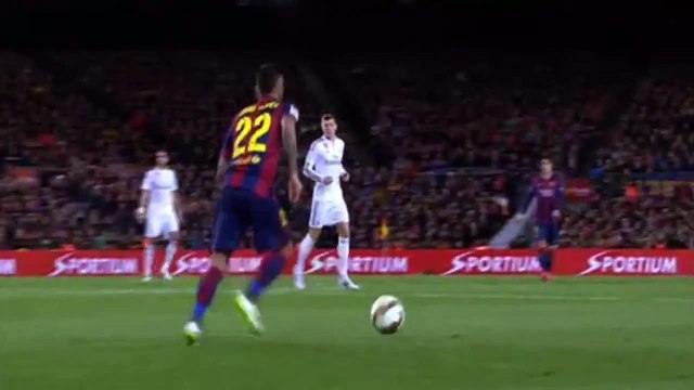 Luis Suarez Goal -Barcelona vs Real Madrid 2-1 ( La Liga ) 2015