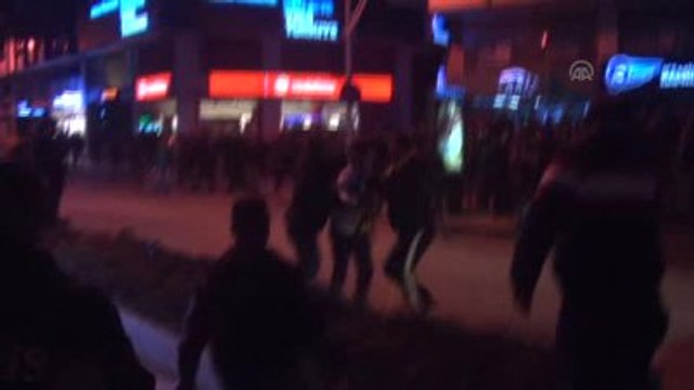 Fenerbahçe-Beşiktaş Taraftarları Arasında Gerginlik