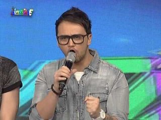Jhong Hilario, may pinausong sayaw!