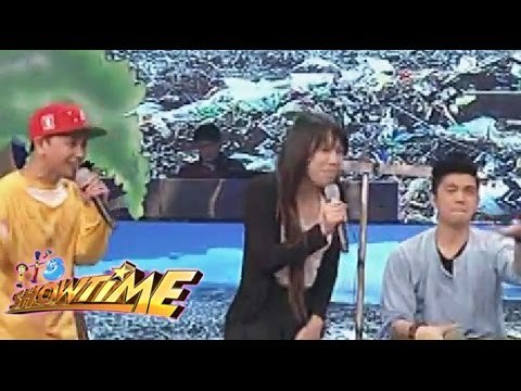 Jhong shows off his rap skills on It's Showtime
