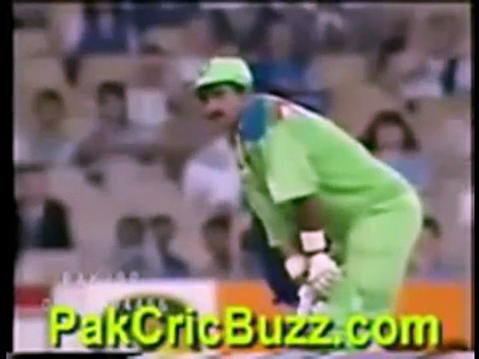 Pakistan India Cricket Fights - Before 2011 World Cup Semifinal - fight kamraan and virat kholiee video by every news