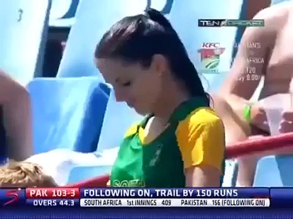 Look What Happened With Girl Sleeping In Cricket Stadium During Match - Video Tarka