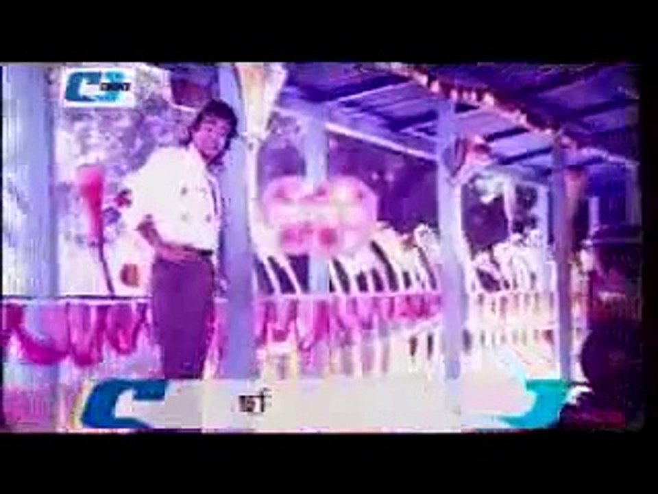 Mousumi And Omor Sani Bangla movie Song Prem Nogorer (Low)