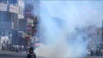توتر بتعز ومتظاهرون يقررون الاعتصام حتى انسحاب الحوثيين