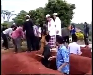 qabar-ka azab-after-death-the-men-muslim-must-watch