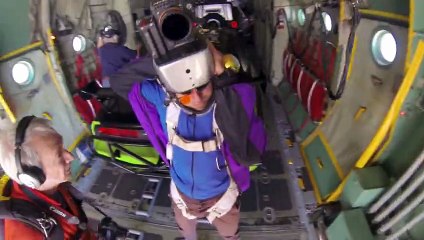 Ils ont largué des voitures depuis un avion pour le film Fast And Furious 7 ! Le résultat est impressionnant !