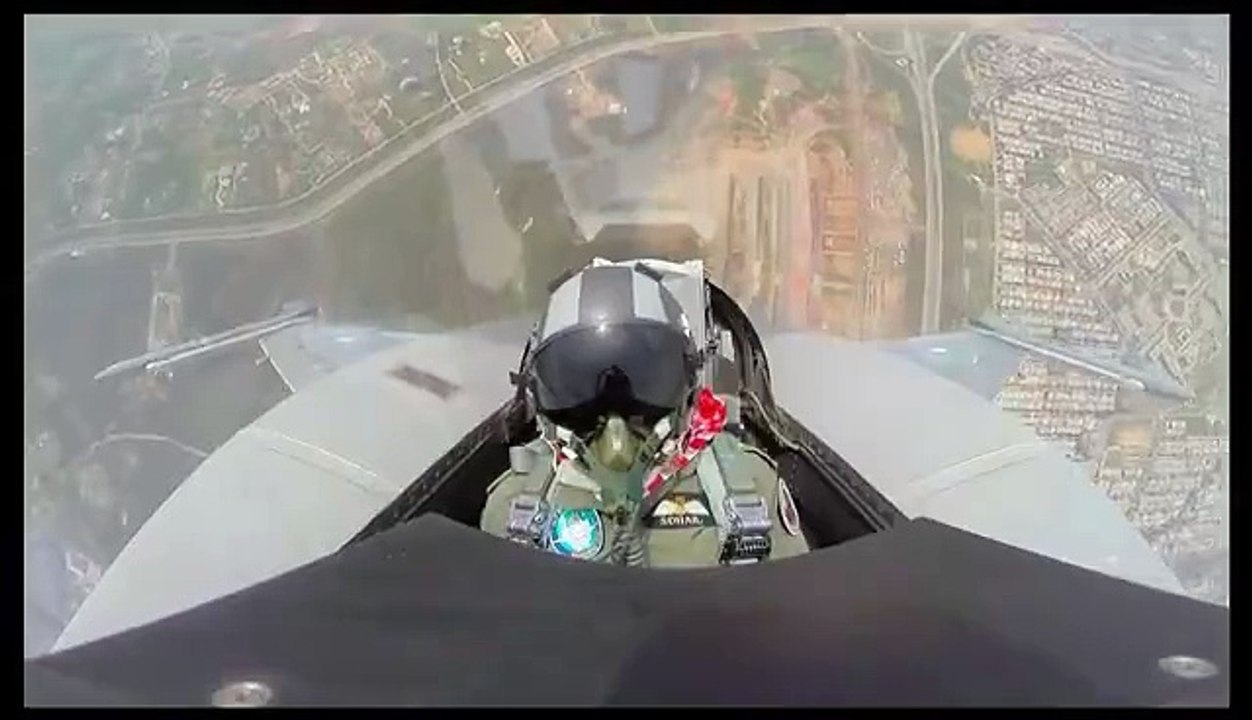 Air Chief Marshal Sohail Aman during Pakistan Day Parade - Cockpit Footage Of Go Pro Cam In F16