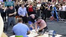 il bat le record du monde d'haltérophilie, 462 kg! Shwarzenegger apprécie