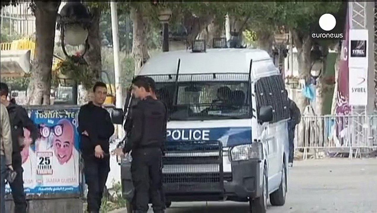 Ranghohe Polizisten nach Anschlag von Tunis entlassen