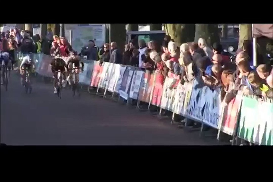 Fan Makes Cyclist Crash Within Feet of Finish Line  Video - dailymotion