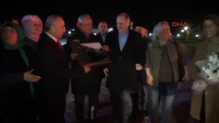 Çanakkale Ekşioğlu Vakfı 2 Bin Üyesi ile Çanakkale Şehitliğini Ziyaret Etti