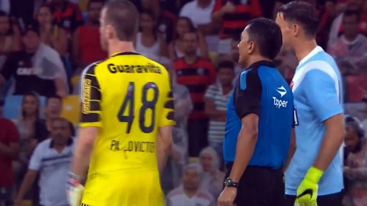 Flamengo vs Vasco - Expulsa quatro jogadores - Campeonato Carioca 2015