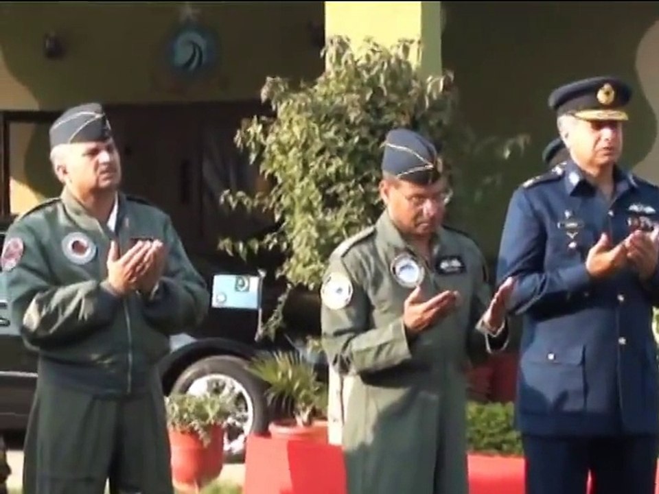 Air Chief Flying the F-16 Block 52+