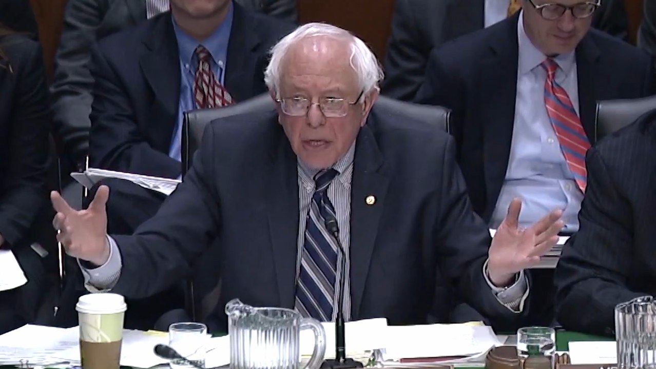 Bernie Sanders Pushes To Overturn Citizens United