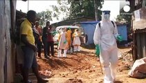 Ebola: a un anno dall'inizio dell'epidemia, l'emergenza non è finita