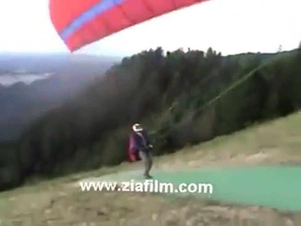 Most shocking Paragliding Crashes ever