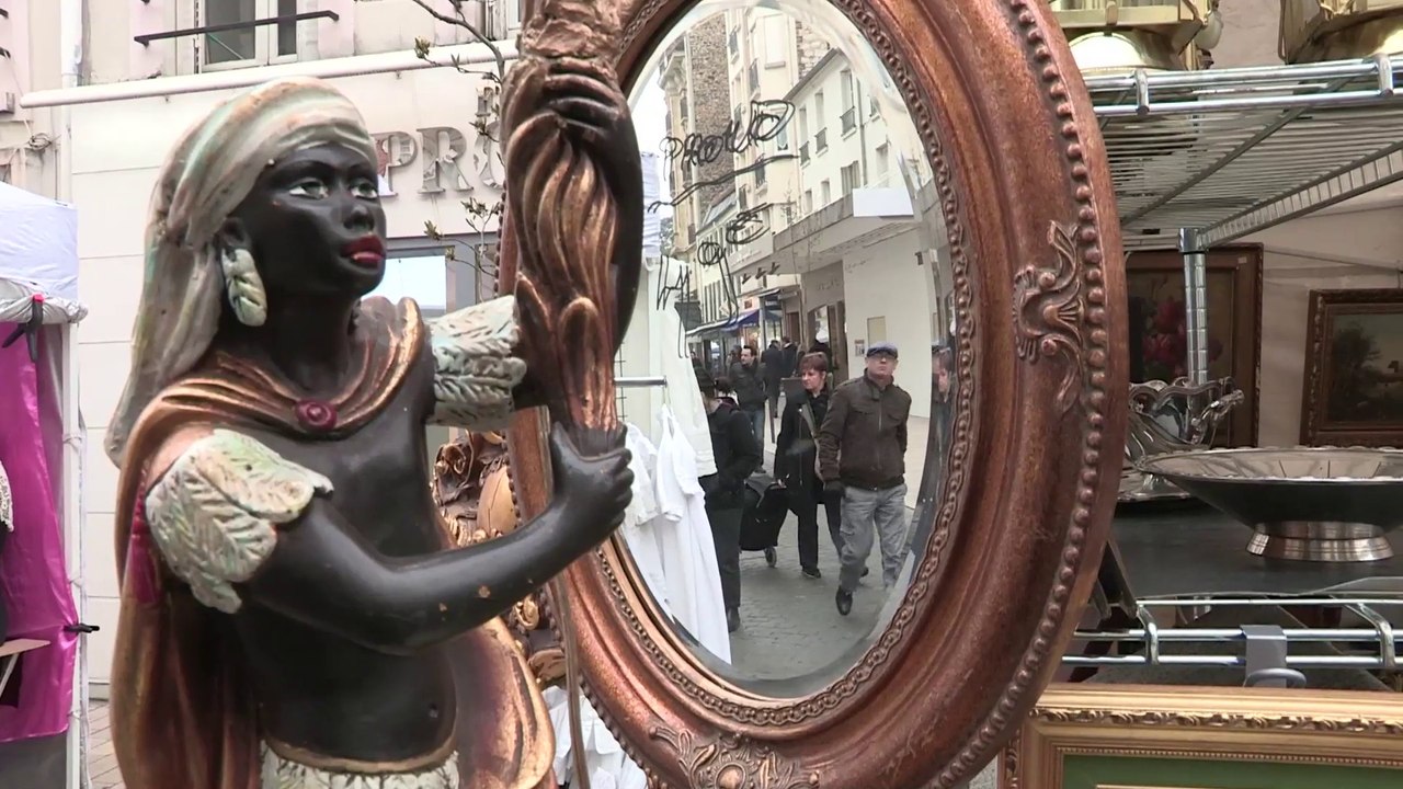 Succès pour l'édition 2015 de la brocante de la rue du Midi organisée par LACOMIDI association des commerçants de la rue du Midi à Vincennes
