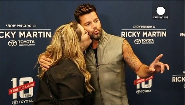 Nuovo album per Ricky Martin : “A Quien Quiera Escuchar”
