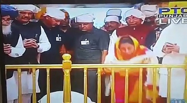 Modi Visits Sri Harmandir Sahib