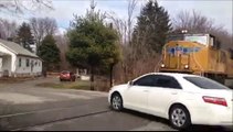 La collision entre un train et une voiture